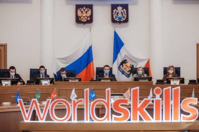 Андрей Никитин - Никитин наградил победителей финала нацчемпионата WorldSkills Russia - mk.ru - Россия - Уфа - Новгородская обл.