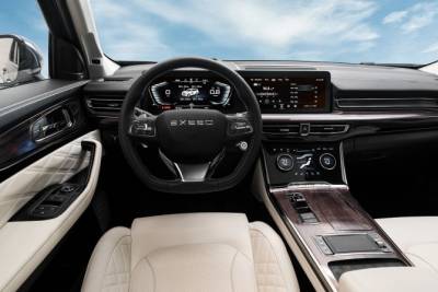 Представлен интерьер внедорожника EXEED VX для России - autostat.ru - Россия