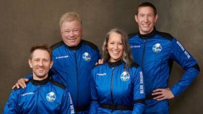 Джефф Безоса - Blue Origin в среду отправляет в космос звезду «Звездного пути» Уильяма Шатнера - golos-ameriki.ru - США - Техас