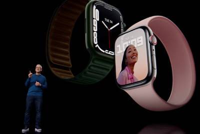 Раскрыто будущее Apple Watch - lenta.ru