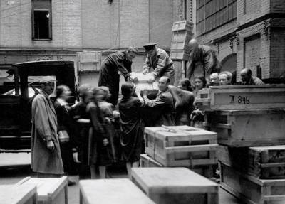 Какие ценности в первую очередь эвакуировали из Москвы в 1941 году - Русская семеркаРусская семерка - russian7.ru - Москва - Германия