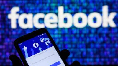 Facebook принял меры для борьбы с травлей в интернете - iz.ru - США - Израиль