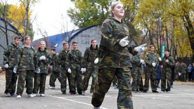 Военно-тактическая игра объединила юных московских патриотов - vm.ru
