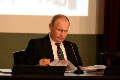 Владимир Путин - Vladimir Putin - Путин предсказал нефть по $100, несмотря на усилия ОПЕК+ стабилизировать рынок - smartmoney.one - Москва - Россия - Москва - Reuters
