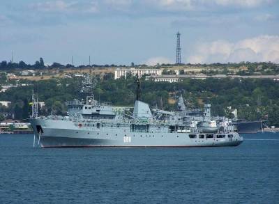 «Столкнулось с неизвестным объектом»: Судно ВМС Украины U-811 «Балта» получило повреждение в Чёрном море - topwar.ru - Украина