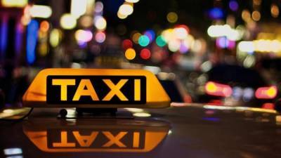 На рязанского таксиста напал пассажир и пытался его задушить - 7info.ru - Нападение