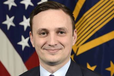 Уволенный сотрудник Пентагона заявил о состоявшейся победе Китая над США - lenta.ru - Китай - США - Вашингтон - Пекин