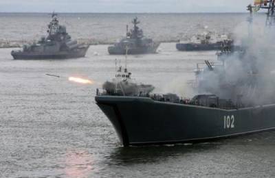 Алдар Цыденжапов - В Японском море начались совместные учения ВМФ России и ВМС Китая - argumenti.ru - Россия - Китай