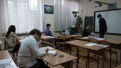 Анзор Музаев - Рособрнадзор намерен вернуть в школы ЕГЭ по базовой математике - mir24.tv - Россия