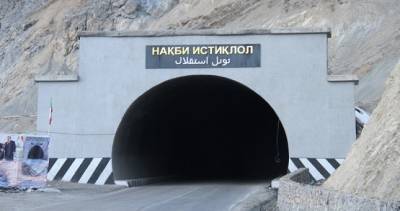 Внутри тоннеля «Истиклол» произошло ДТП - dialog.tj - Душанбе