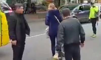 На Одесчине щенки попали в бетонную трубу, кадры: жители срочно вызвали спасателей - politeka.net - Украина - Одесса - Одесская обл.