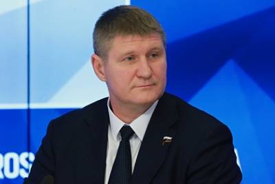 Арсен Аваков - Михаил Шеремет - В Госдуме отреагировали на призывы Авакова вернуть Крым военным путем - lenta.ru - Украина - Киев - Крым
