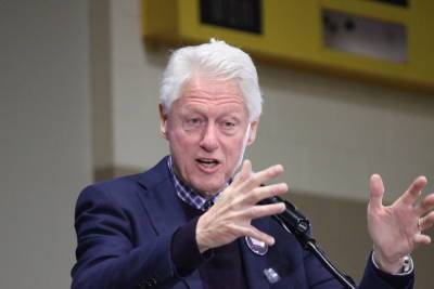 Вильям Клинтон - СМИ: Билл Клинтон госпитализирован с заражением крови - mk.ru - США - шт. Калифорния