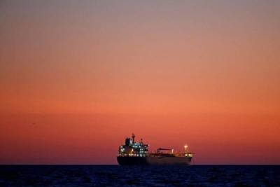 Цены на нефть продолжают уверенно расти - smartmoney.one - Reuters