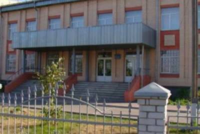 В Днипре школьник жестоко избил учительницу, потому что она забрала у него телефон - rupor.info