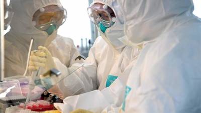 Джордж Мейсон - Эксперт назвала бессмысленным вопрос о происхождении COVID-19 - iz.ru - Россия - США - Израиль