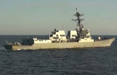 Опубликовано видео с эсминцем США, который вытеснили в нейтральные воды в районе Владивостока - sharij.net - Россия - США - Владивосток