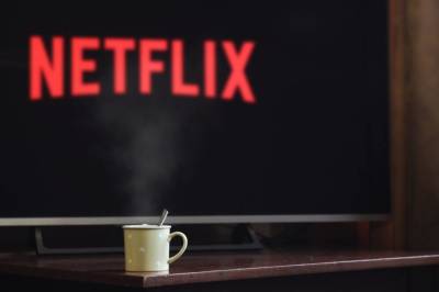 СМИ Северной Кореи обрушились с критикой на южнокорейский сериал "Игра в кальмара" - news.vse42.ru - Южная Корея - КНДР