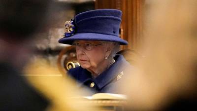 Елизавета II - Елизавета Королева - Елизавета II отказалась от алкоголя по рекомендациям врачей - iz.ru - Англия - Израиль