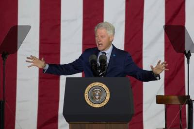 Вильям Клинтон - Появилась новая информация о состоянии здоровья Билла Клинтона и мира - cursorinfo.co.il - США - шт. Калифорния