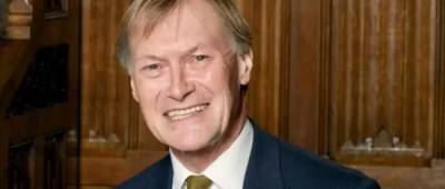Британський депутат і лицар помер після отримання поранень на зустрічі з виборцями - w-n.com.ua