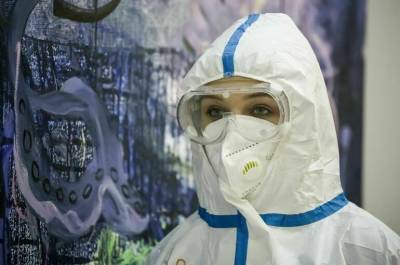 В России зафиксирован новый максимум заболевших COVID-19 за сутки - pnp.ru - Москва - Россия - Санкт-Петербург - Московская обл.
