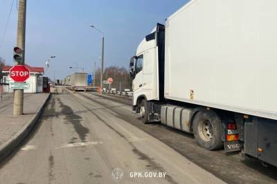 Число скопившихся на границе с ЕС грузовиков уменьшилось почти вдвое - naviny.by - Белоруссия