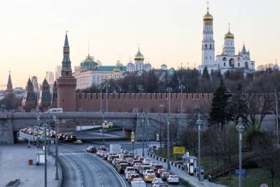 «Рубикон»: синоптики рассказали, когда москвичам следует начать менять резину на зимнюю - vm.ru - Москва - Россия