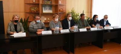 Основные поставщики и переработчики молока в Карелии договорились найти компромисс по ценам - stolicaonego.ru - республика Карелия