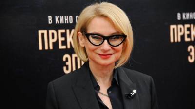 Эвелина Хромченко - Эвелина Хромченко составила топ худшей верхней одежды для женщин старше 50 лет - inforeactor.ru