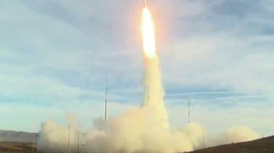 США запланировали испытательный запуск неизвестной ракеты – СМИ - ru.slovoidilo.ua - США - Украина - шт.Аляска - Маршалловы Острова