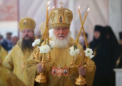 патриарх Кирилл - В РПЦ начали молиться за успешное приземление патриарха Кирилла в Орле - govoritmoskva.ru - Москва