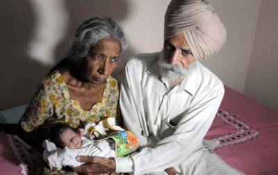 В Индии 70-летняя женщина родила ребенка - korrespondent.net - Украина - Индия
