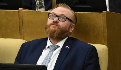 Виталий Милонов - Виталий Милонов предложил запретить незамужним россиянкам ездить в Турцию - og.ru - Россия - Турция