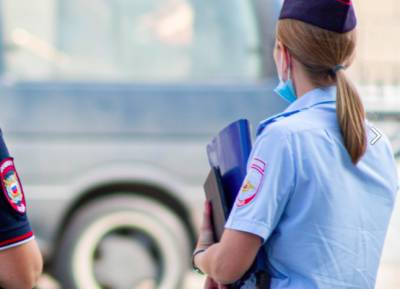 Густаво Зырянов - В Новосибирске задержали 29-летнюю сотрудницу полиции с мефедроном - sib.fm - Россия - Новосибирск - Новосибирская обл. - район Заельцовский