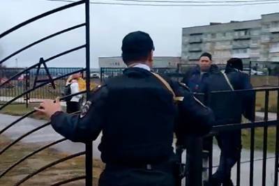 Школьника из Пермского края научил стрелять отец - lenta.ru - Пермский край - Сарс, Пермский край