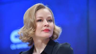 Юлия Пересильд - «Учусь ходить заново»: Пересильд рассказала о реабилитации после возвращения с МКС - vm.ru