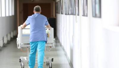 Глава Минздрава Латвии: медикам придётся выбирать, кого оставить в живых, кого — нет - eadaily.com - Латвия