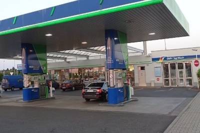 Германия: Немцы штурмуют чешские автозаправки - mknews.de - Швейцария - Германия - Чехия