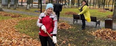 В Городском парке Электрогорска прошел субботник - runews24.ru - Электрогорск