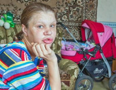 Антон Котяков - Глава Минтруда: 80% бедных составляют семьи с детьми - newsland.com - Россия