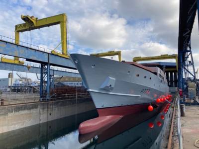 Во Франции - Во Франции спустили на воду первый патрульный корабль нового поколения типа POM - enovosty.com - Франция - Новая Каледония