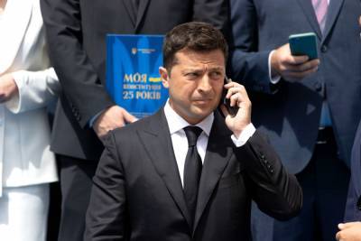 Владимир Зеленский - Владимир Путин - Петр Порошенко - Виктор Медведчук - Зеленский подпевает Путину: почему гарант хочет отдать Медведчука России - thepage.ua - Россия - Украина