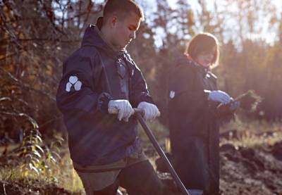 Пермские школьники закончили 6-месячные "полевые работы" на четырех особо охраняемых природных территориях города - 59i.ru - Экология