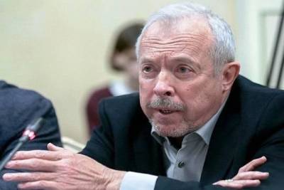 Андрей Макаревич - Макаревич поддержал идею лечить непривитых от COVID-19 россиян за их счёт - versia.ru