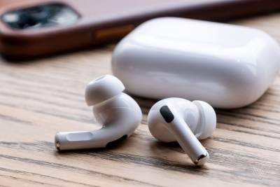 Apple представила третье поколение беспроводных наушников AirPods - trend.az - шт. Калифорния