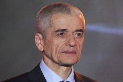 Геннадий Онищенко - Онищенко призвал привить детей от коронавируса сразу после завершения испытаний - mk.ru