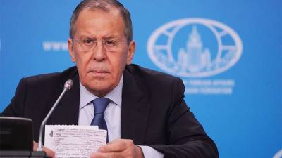 Дмитрий Песков - Сергей Лавров - Лавров призвал НАТО сделать шаги для улучшения отношений с Россией - iz.ru - Москва - Россия - Израиль