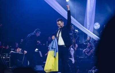 Симфонічний оркестр, зіркові гості і легендарні хіти: гурт СКАЙ відзначив своє 20-річчя - skuke.net