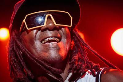 Сооснователя рэп-группы Public Enemy арестовали по обвинению в домашнем насилии - lenta.ru